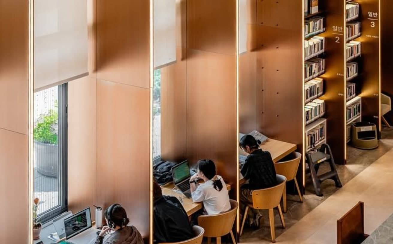 Education in Dubai — Shario